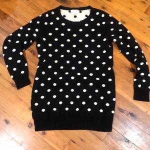 Polka dot maternity 🤱sweater ❗️🖤